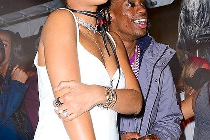 Rihanna-and-Travis-scott