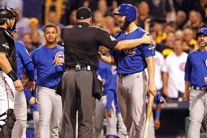 ___4240124___https:______static.pulse.com.gh___webservice___escenic___binary___4240124___2015___10___8___14___benches-clear-in-the-nl-wild-card-game_6aqp2e1vik9p1gd996umbxkby_1