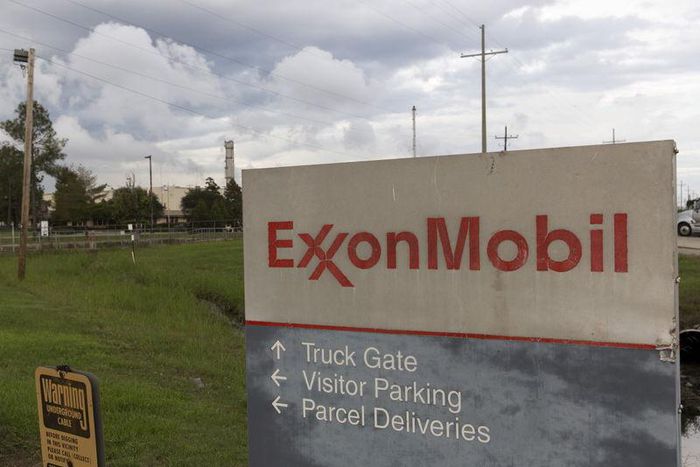 A sign is seen at the entrance of the Exxonmobil Port Allen Lubricants Plant in Port Allen, Louisiana, November 6, 2015. REUTERS/Lee Celano