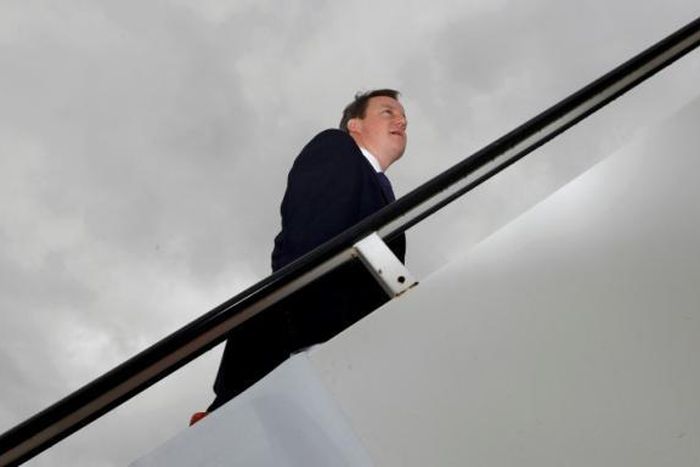 British PM Cameron to get 10 mln pound official plane