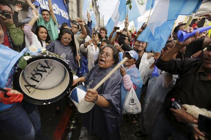 Guatemalan Congress strips President Perez' immunity in graft scandal