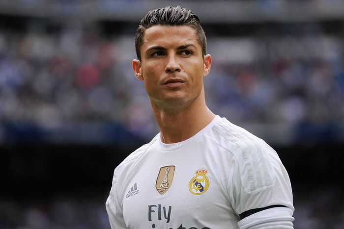 ___4331374___https:______static.pulse.com.gh___webservice___escenic___binary___4331374___2015___11___22___10___cristianoronaldo-cropped_1m0hrfxxnwq0u1dcx3wdy2mqbw_1