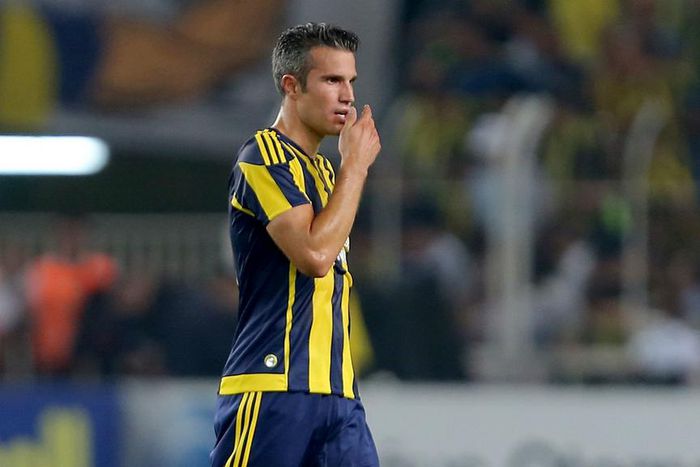 ___4091412___https:______static.pulse.com.gh___webservice___escenic___binary___4091412___2015___8___21___16___robinvanpersie-cropped_wd6wphyw954i170mvwpwb4hdi_1