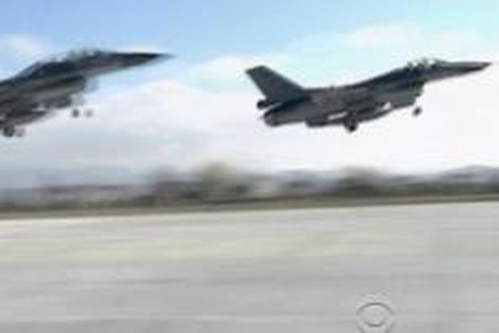 Pakistan military says air strikes kill 25 militants in northwest