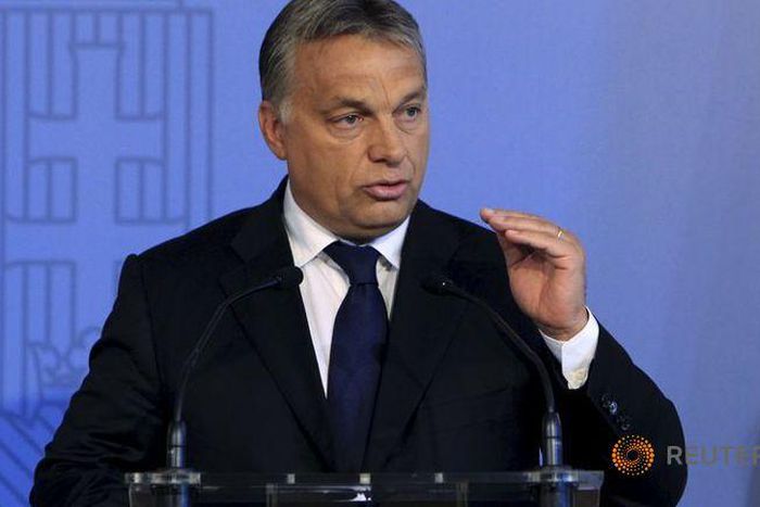 Austrian police step up checks for human traffickers, no border controls