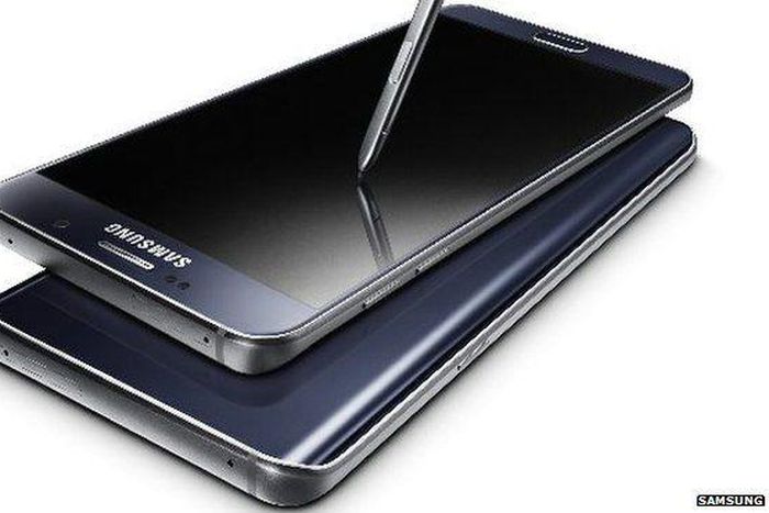 Samsung Galaxy Note 5 with stylus