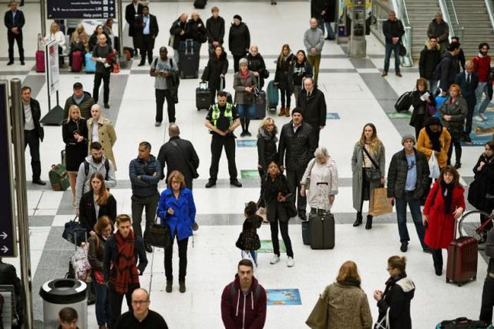 Majority of Britons want to leave the EU after Paris attacks