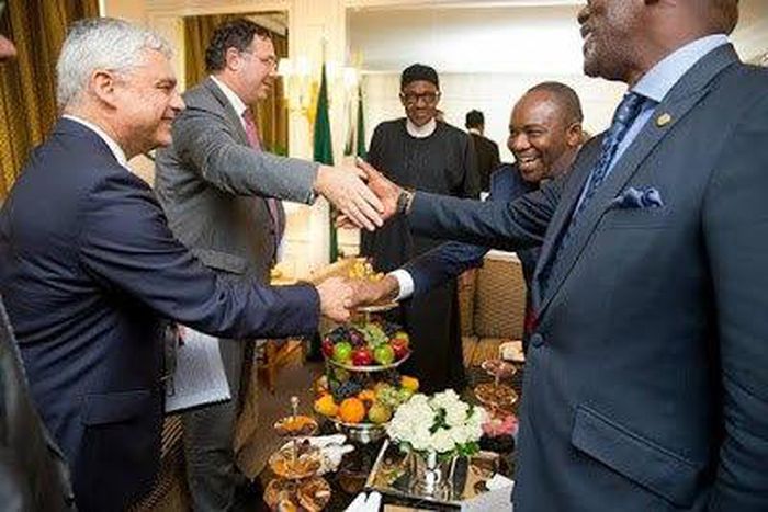 President Muhammadu holds meetings in France on September 15, 2015