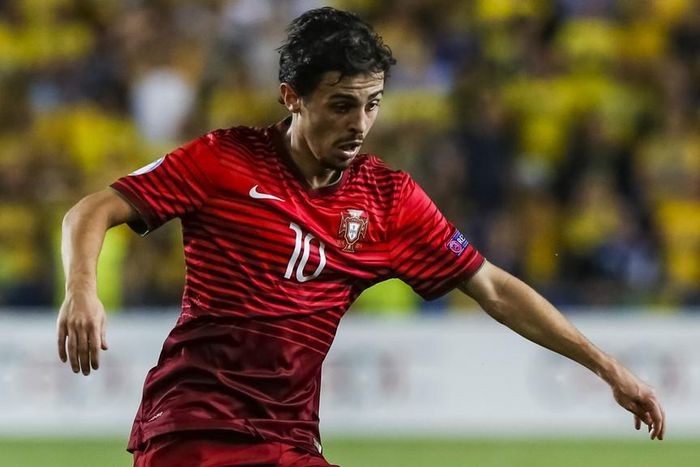 ___4246211___https:______static.pulse.com.gh___webservice___escenic___binary___4246211___2015___10___9___23___silvabernardo-cropped_xhgh7o9s2id1te2dczt75dfr_2