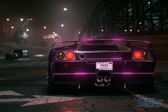 Morohoshi's Lamborghini Diablo SV, equipped with new neon lights.