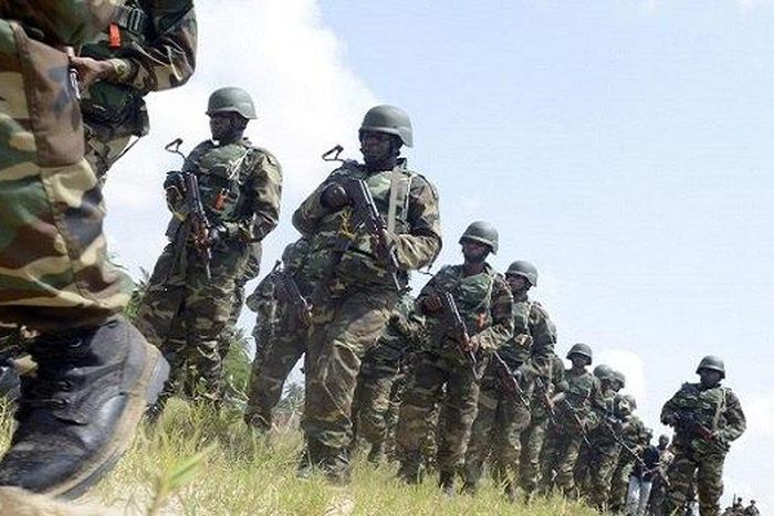 Nigerian soldiers