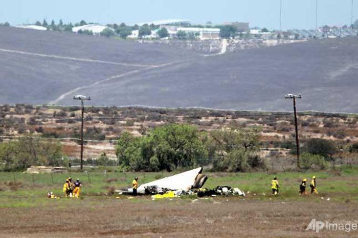 Death toll from California mid-air collision rises to five