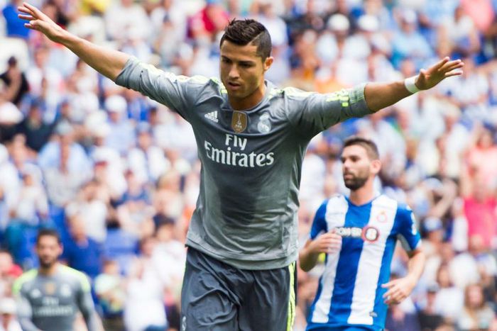 ___4162305___https:______static.pulse.com.gh___webservice___escenic___binary___4162305___2015___9___13___17___cristiano-ronaldo-real-madrid-celebcropped_1lgefchm896pv1td2y5rengnll_1