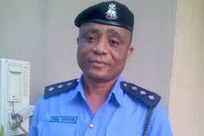 Police urge Lagos residents not to report crime first on social media