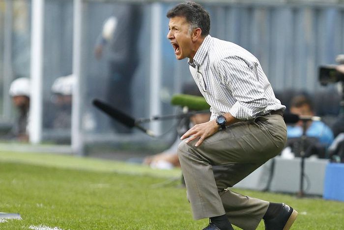 ___4236075___https:______static.pulse.com.gh___webservice___escenic___binary___4236075___2015___10___7___11___juan-carlos-osorio-cropped_19i5jokaydlm21w4n6meb60nqq