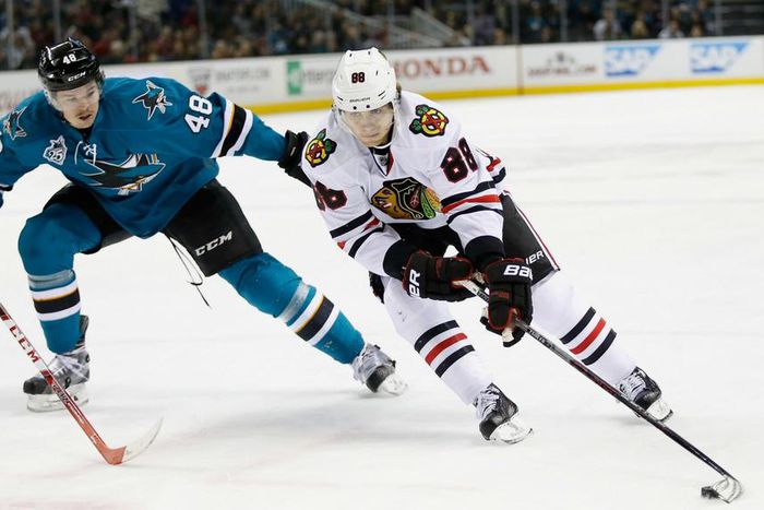 ___4395143___https:______static.pulse.com.gh___webservice___escenic___binary___4395143___2015___11___26___14___blackhawkssharks-cropped_1eriek83n2lulzqbtghj94bov