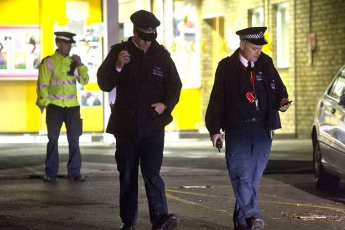 Teenager arrested for stabbing 15-year old boys in school