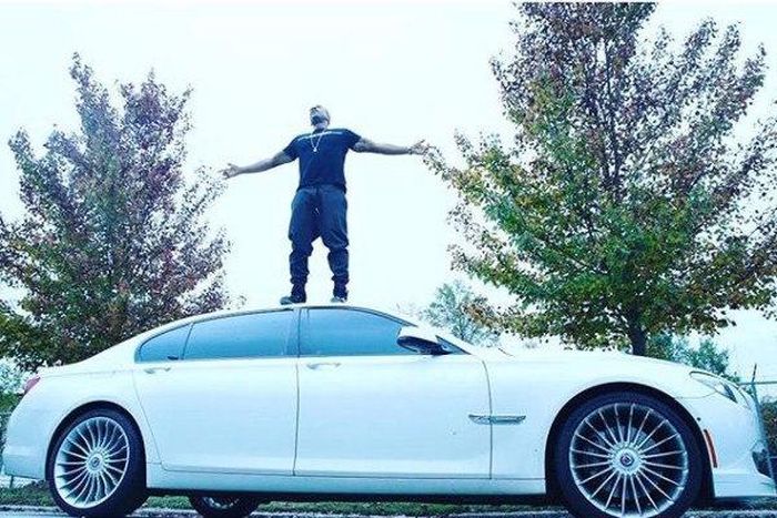 Ludacris' second favorite car, the BMW Alpina B7