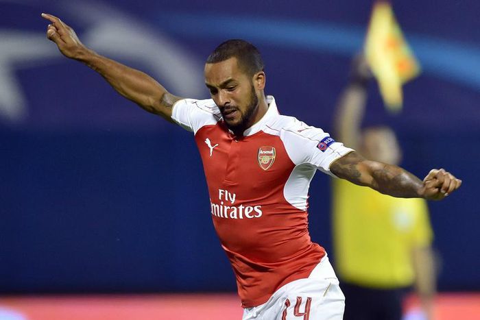 ___4178069___https:______static.pulse.com.gh___webservice___escenic___binary___4178069___2015___9___17___21___theo-walcott-cropped_dsg95wo6dudl1lhpnvtcetyrz_1