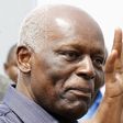 Angola's President Jose Eduardo dos Santos shows off his inked finger to photographers after casting his vote during national elections in the capital Luanda, August 31, 2012. REUTERS/Siphiwe Sibeko