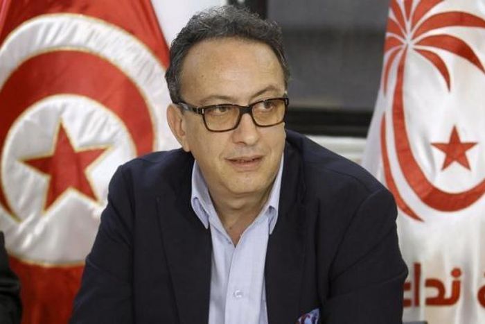 Tunisia ruling party lawmakers resign from parliament