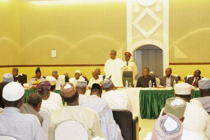 President Muhammadu Buhari meets with Nigerians in Saudi Arabia on February 23, 2016