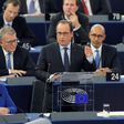 Hollande warns of total war if MidEast conflict not solved