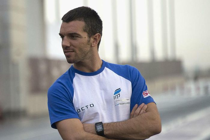 ___4255050___https:______static.pulse.com.gh___webservice___escenic___binary___4255050___2015___10___16___13___alexdeangelis-cropped_2h3wflg5w1to1ic2pi4t724in