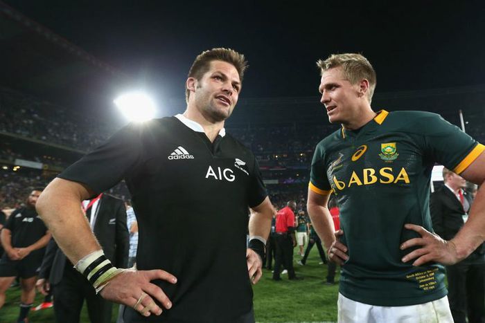 ___4374110___https:______static.pulse.com.gh___webservice___escenic___binary___4374110___2015___11___19___15___mccawdevilliers-cropped_tq6zvuhkaqg11j3kfjdtzgvly