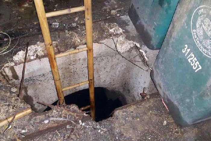 A British tourist went viral recently after falling into an open sewer drain in Bangkok.