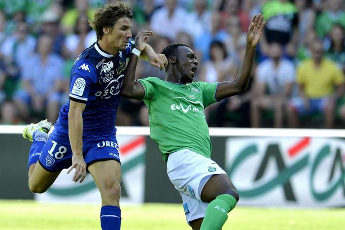 ___4131103___https:______static.pulse.com.gh___webservice___escenic___binary___4131103___2015___9___3___2___bahebeck-cropped_ta3ovks5piw91wvqdqc91r724