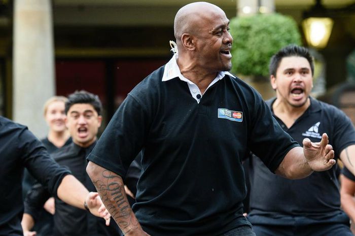 McCaw pays tribute to rugby 'legend' Lomu