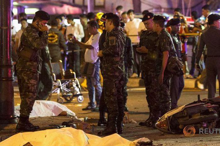 Bangkok bombing "does not match" insurgent tactics in Thai south - army