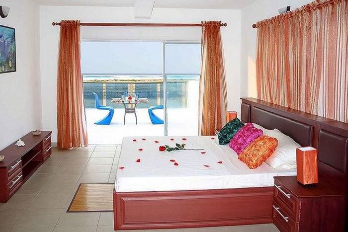 ___4195813___https:______static.pulse.com.gh___webservice___escenic___binary___4195813___2015___9___23___16___gf