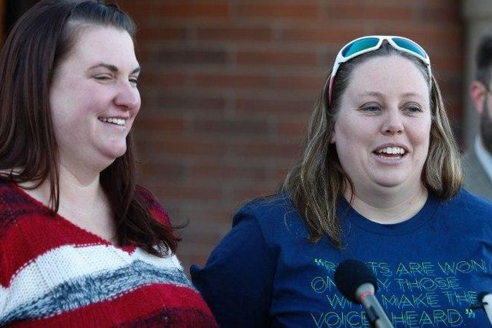 Utah judge removes himself from case of lesbian couple's foster baby