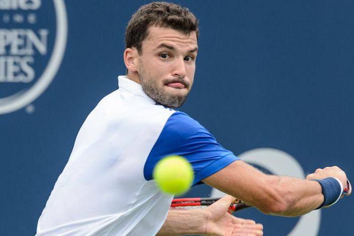 Grigor Dimitrov edges through in Cincinnati