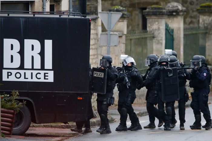 French police demonstrate for greater support, resources
