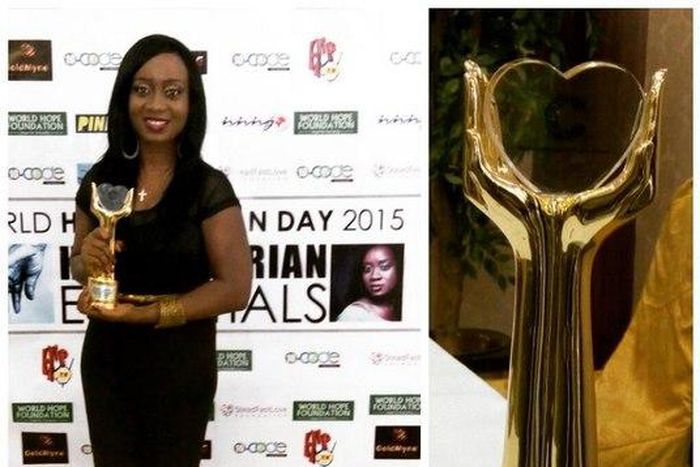 Nikki Laoye with her award