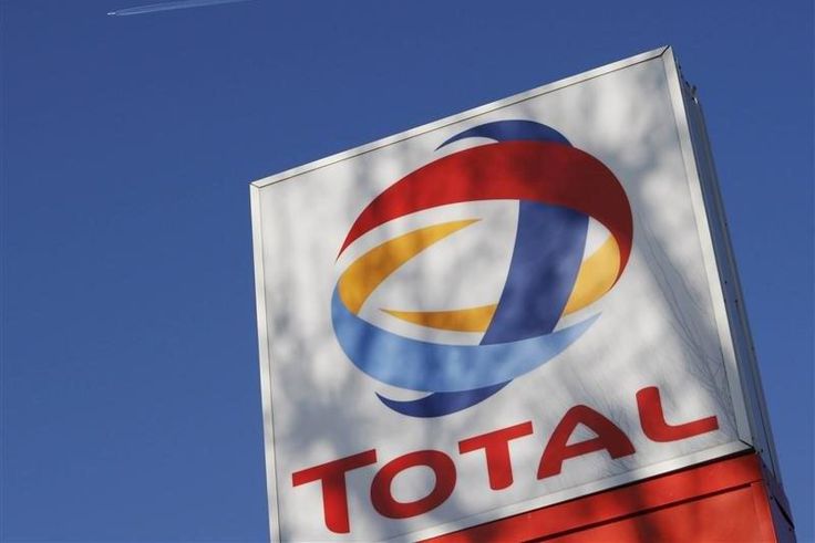 A logo for oil giant Total is seen at a petrol station in London February 12, 2008. REUTERS/Stephen Hird