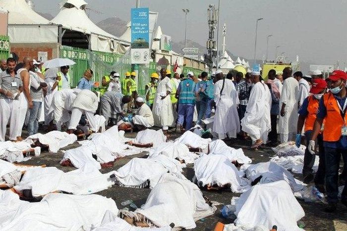 Iran leader demands S.Arabia apologise for haj deaths-website