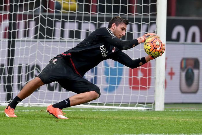 ___4377022___https:______static.pulse.com.gh___webservice___escenic___binary___4377022___2015___11___20___19___gianluigi-donnarumma-cropped_8tp13d42zjpv15d3fk3pjcxpb_1