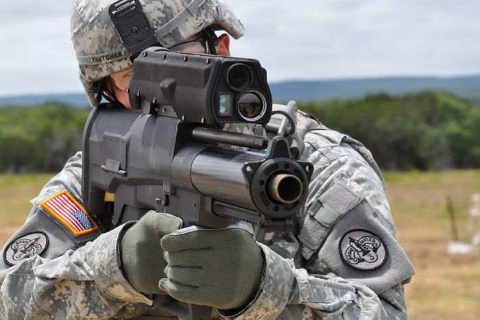 XM25 smart grenade launcher