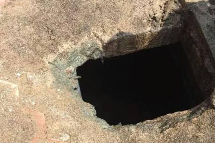 4 family members were found dead inside their home’s septic tank while trying to clean the sewage tank.