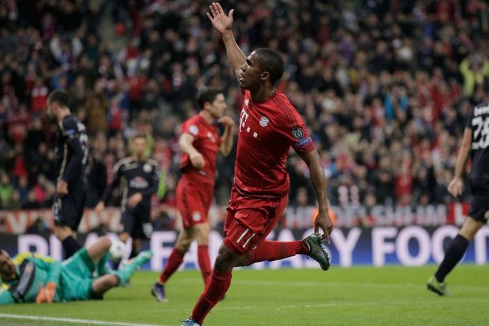 ___4239489___https:______static.pulse.com.gh___webservice___escenic___binary___4239489___2015___10___8___3___douglas-costa-cropped_1ab5s85illdo81e1snrdkj2nmf