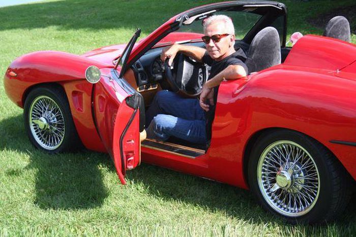 Bruce and his weed car