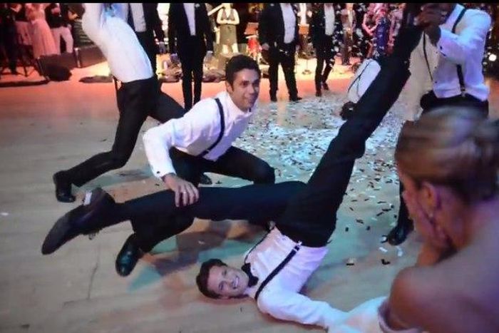 ___4084455___https:______static.pulse.com.gh___webservice___escenic___binary___4084455___2015___8___19___11___richmond-dancer