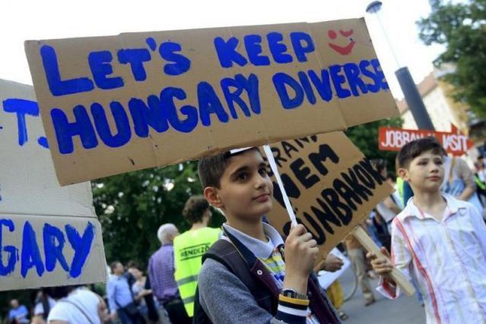 Hungary PM to discuss migration crisis with EU leaders