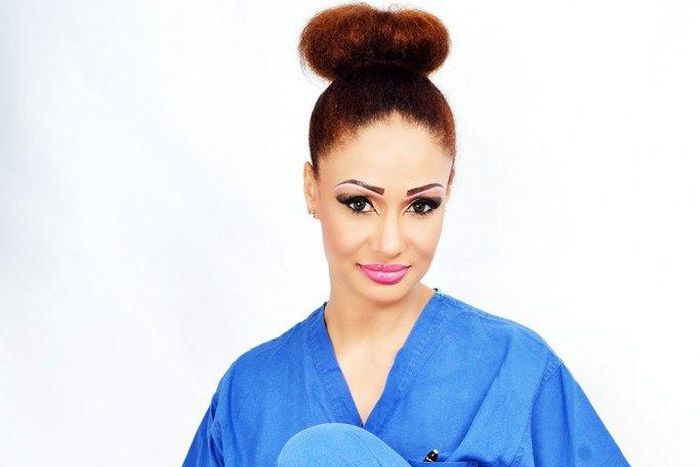 Modupe Ozolua for Elle SA