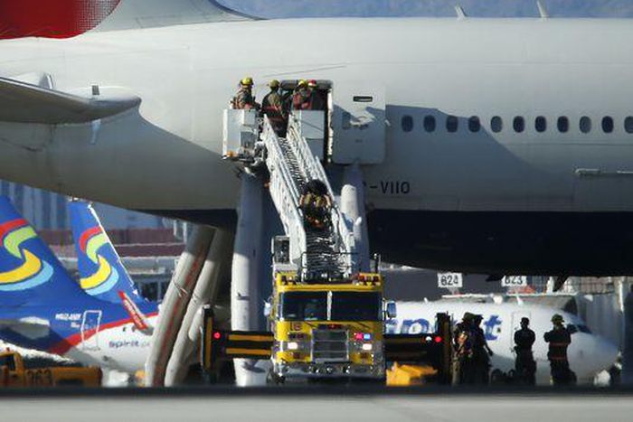 British Airways plane catches fire in Las Vegas, two minor injuries