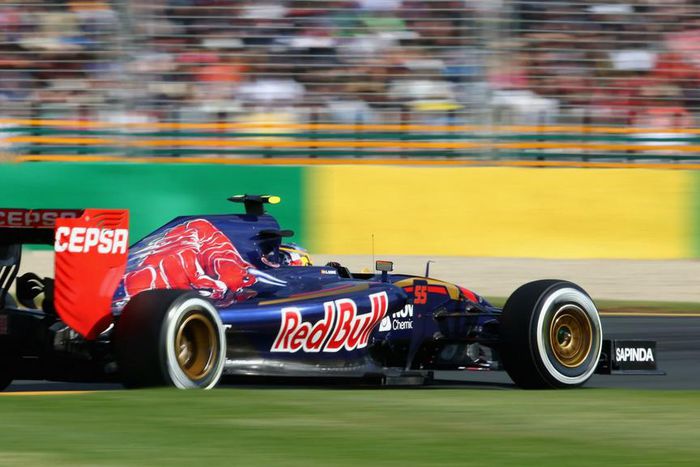 ___4219030___https:______static.pulse.com.gh___webservice___escenic___binary___4219030___2015___10___1___15___carlos-sainz-cropped_bf2tlsf5p8bq1vph0pdfhrnr5_1